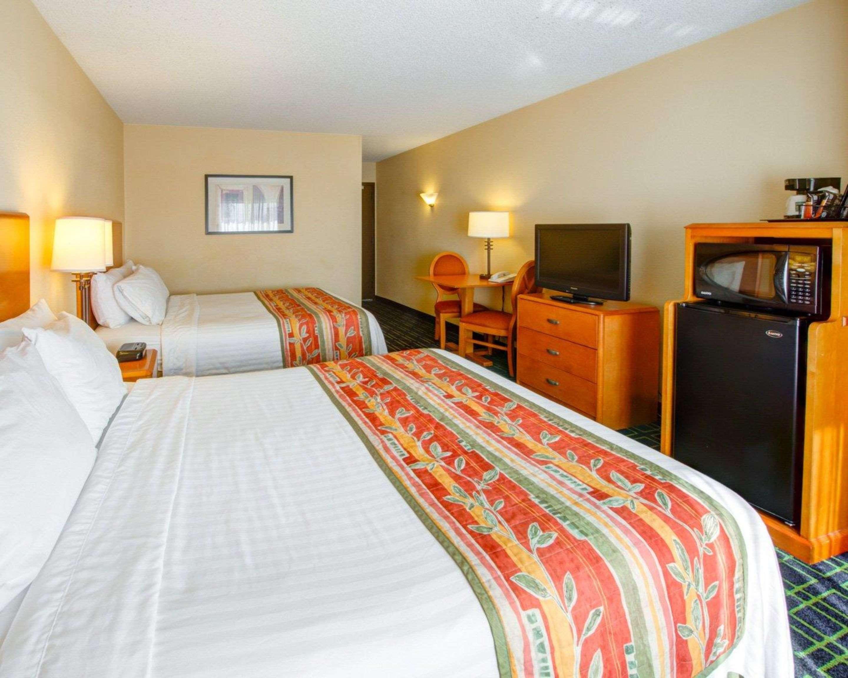 Quality Inn Placentia Anaheim Fullerton Bagian luar foto