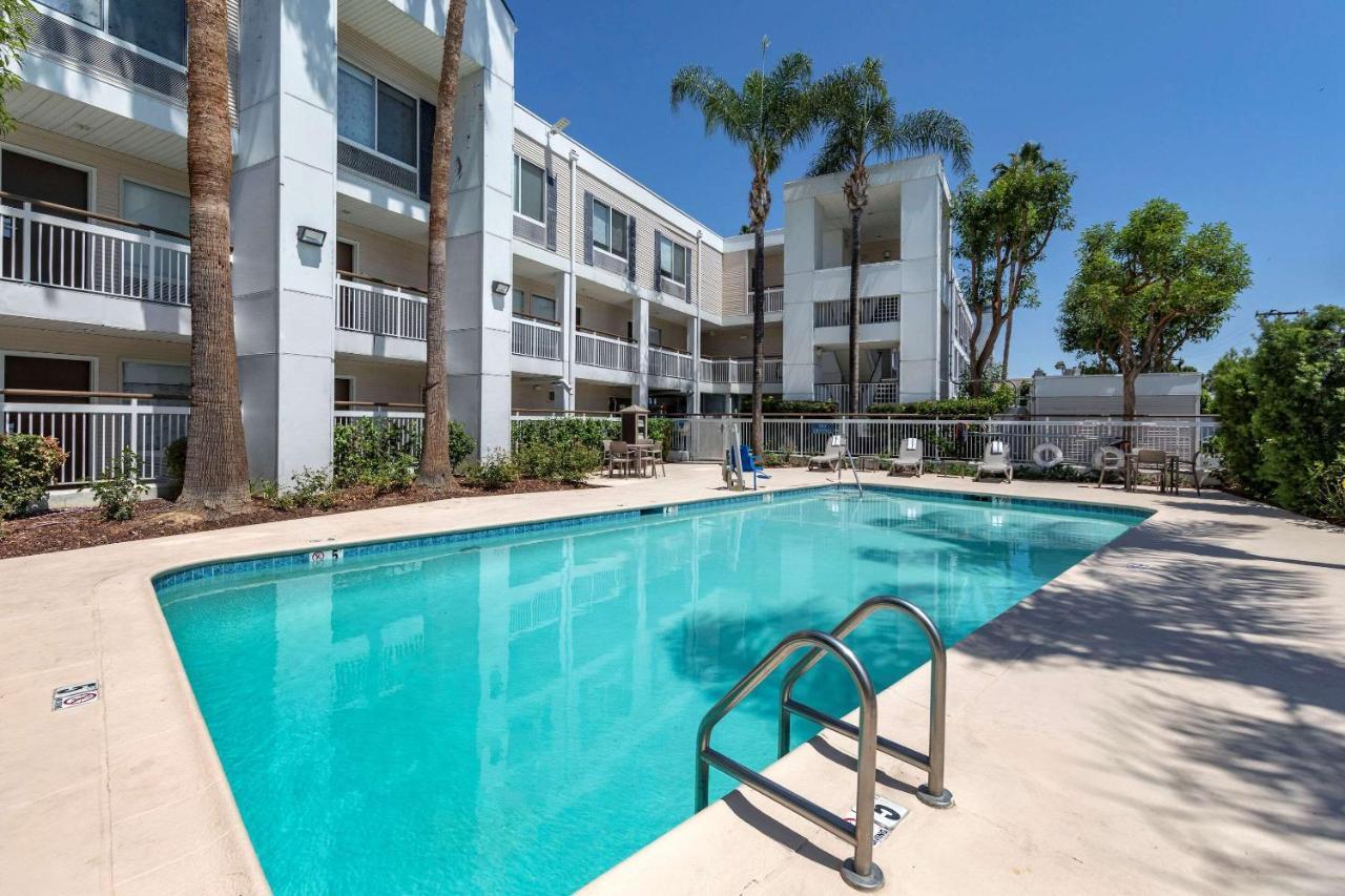 Quality Inn Placentia Anaheim Fullerton Bagian luar foto