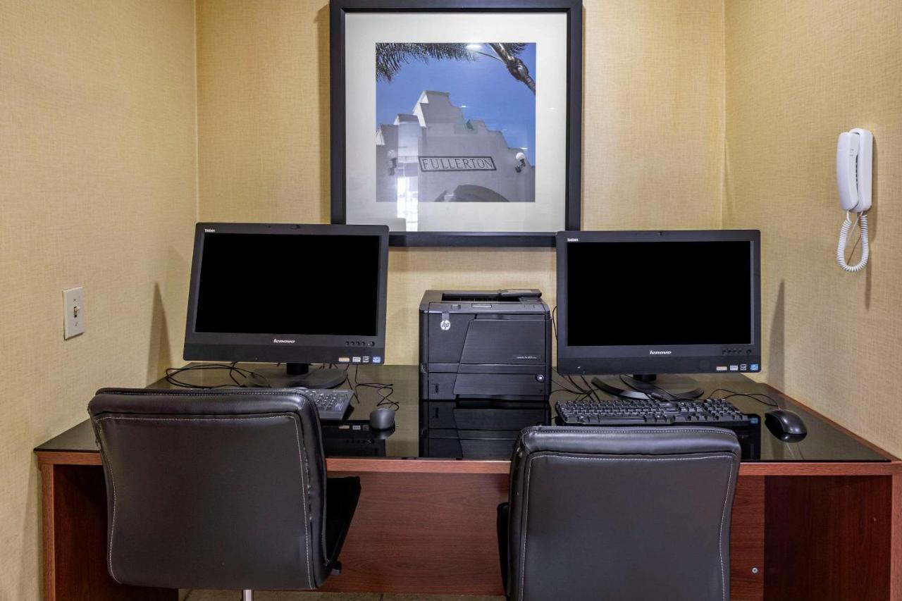 Quality Inn Placentia Anaheim Fullerton Bagian luar foto