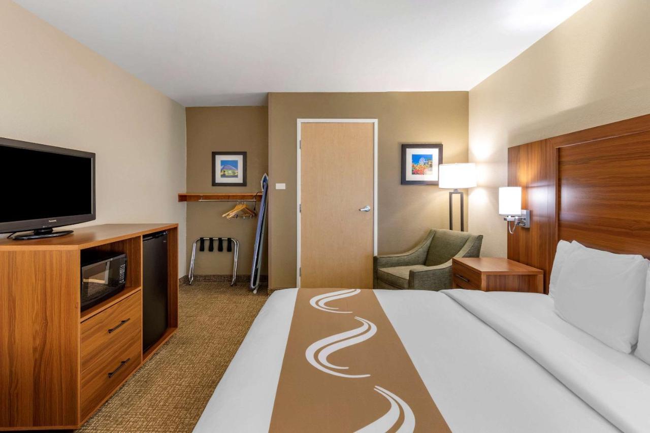 Quality Inn Placentia Anaheim Fullerton Bagian luar foto