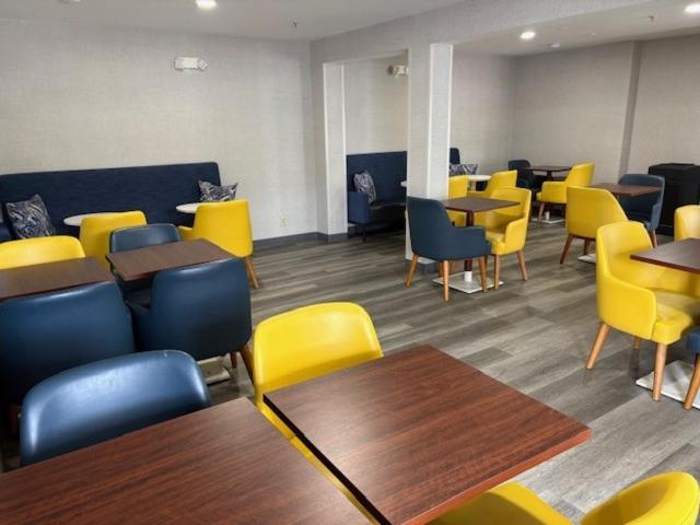 Quality Inn Placentia Anaheim Fullerton Bagian luar foto