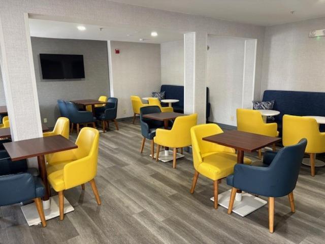 Quality Inn Placentia Anaheim Fullerton Bagian luar foto